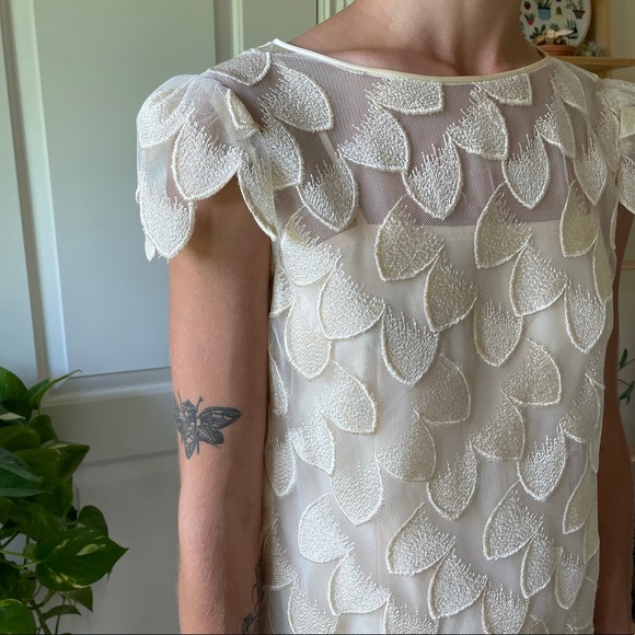 Vintage Ruffled Dress - Picture 10 of 16